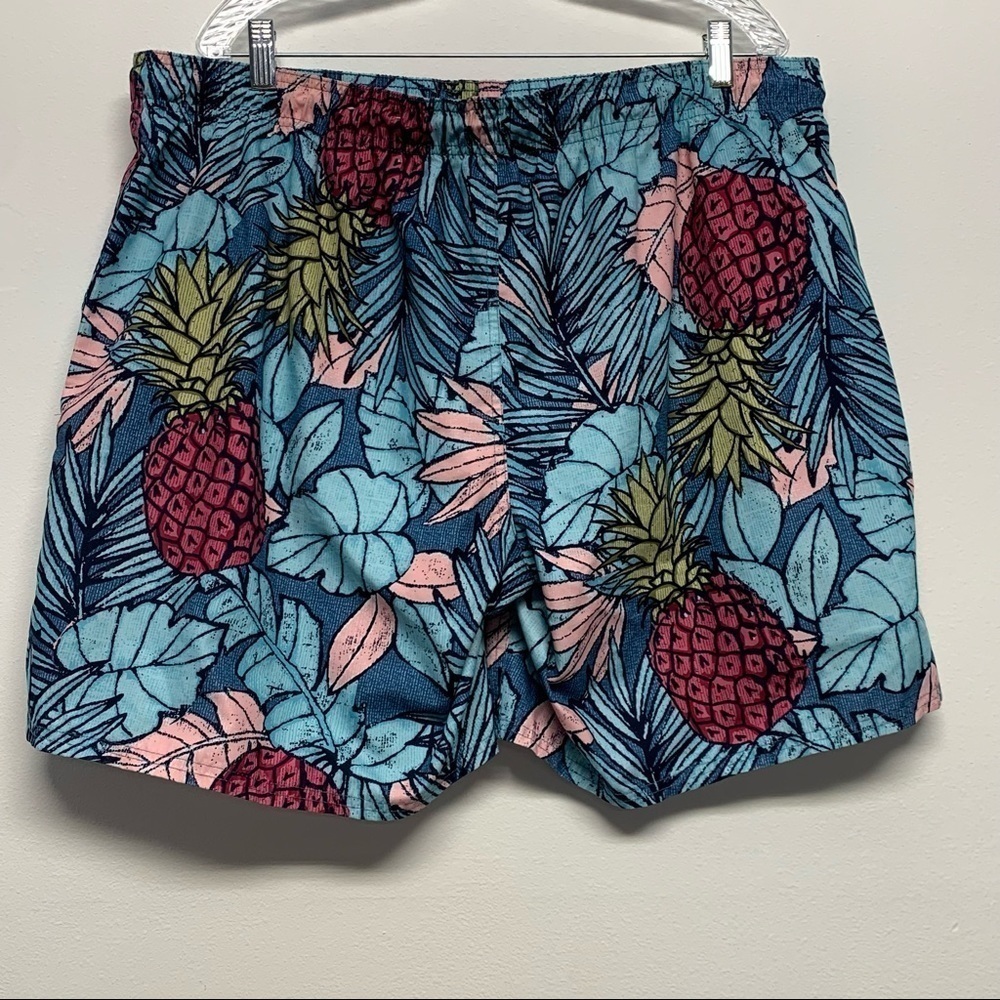 St John's Bay Men's XXL Trunk Pineapple Tropical Swim Trunks Board Shorts - Picture 2 of 6